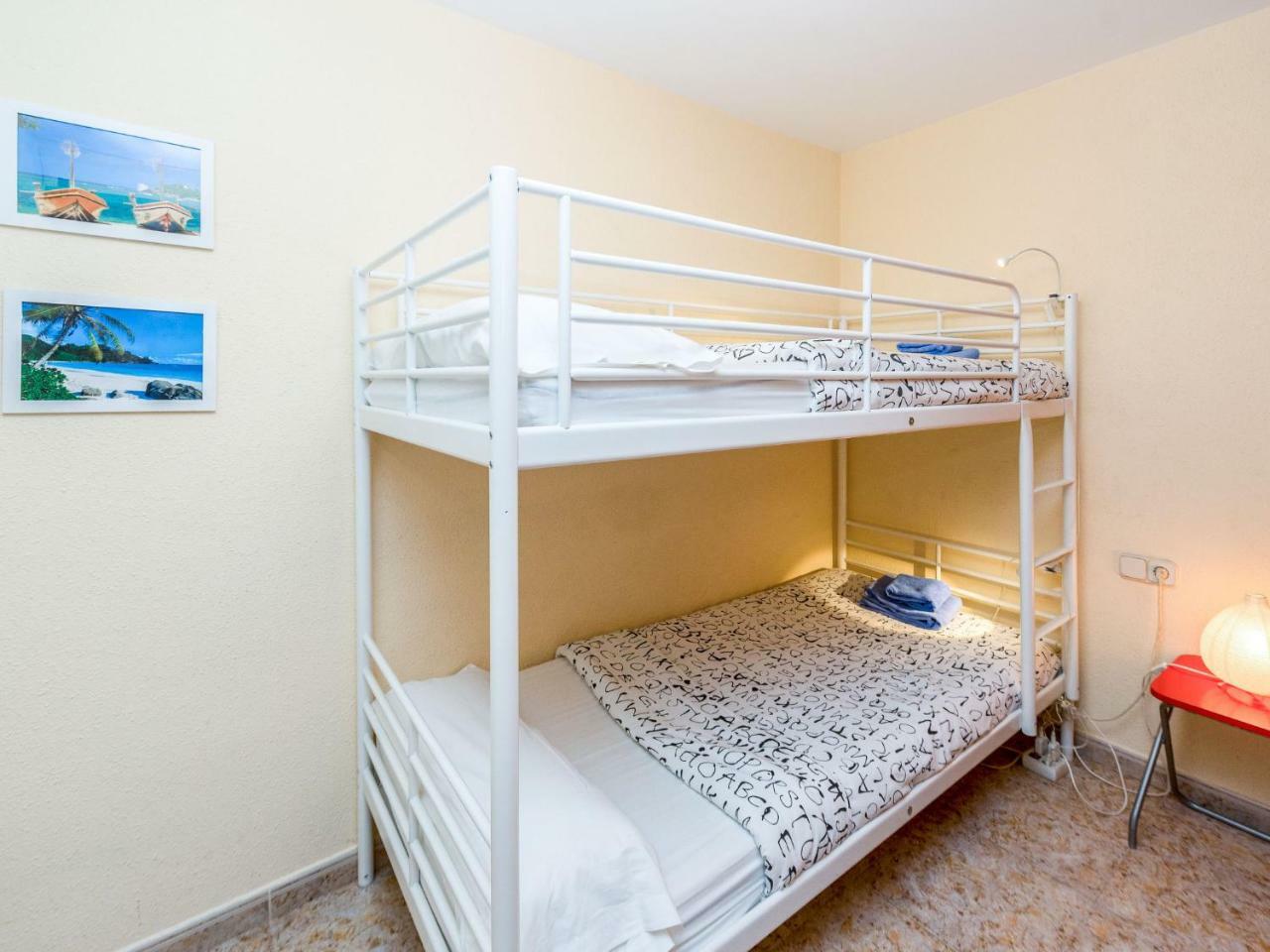 Apartment Camp Nou- Travessera De Les Corts By Interhome برشلونة المظهر الخارجي الصورة