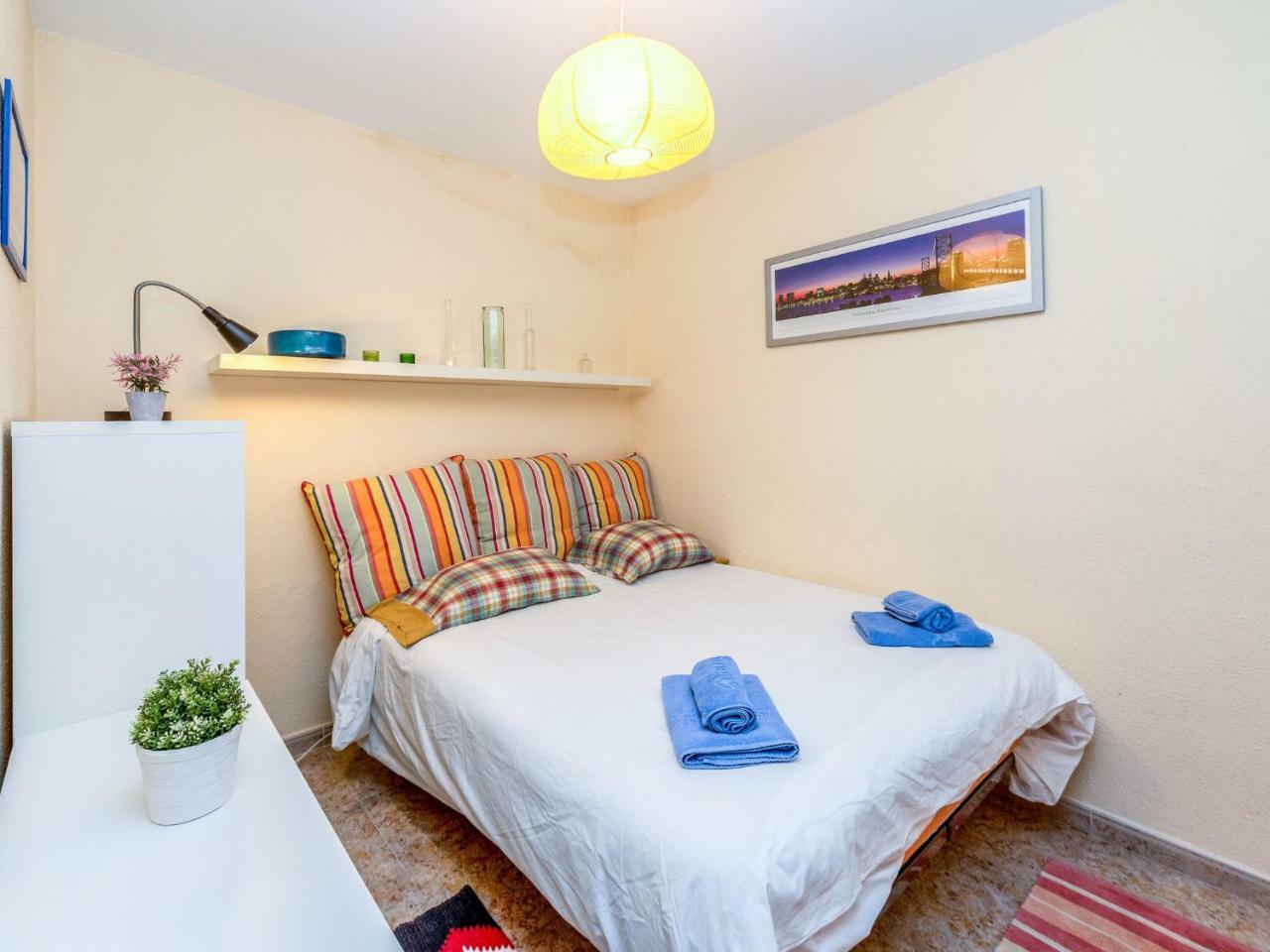 Apartment Camp Nou- Travessera De Les Corts By Interhome برشلونة المظهر الخارجي الصورة